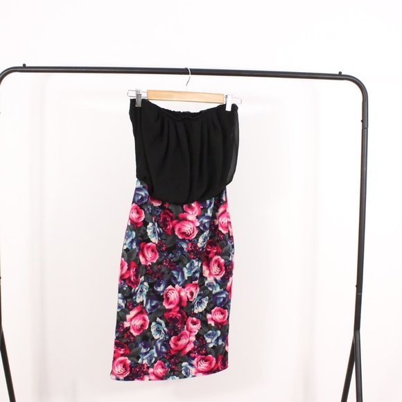 *Suzy Shier Floral Halter Dress - Picture 6 of 6